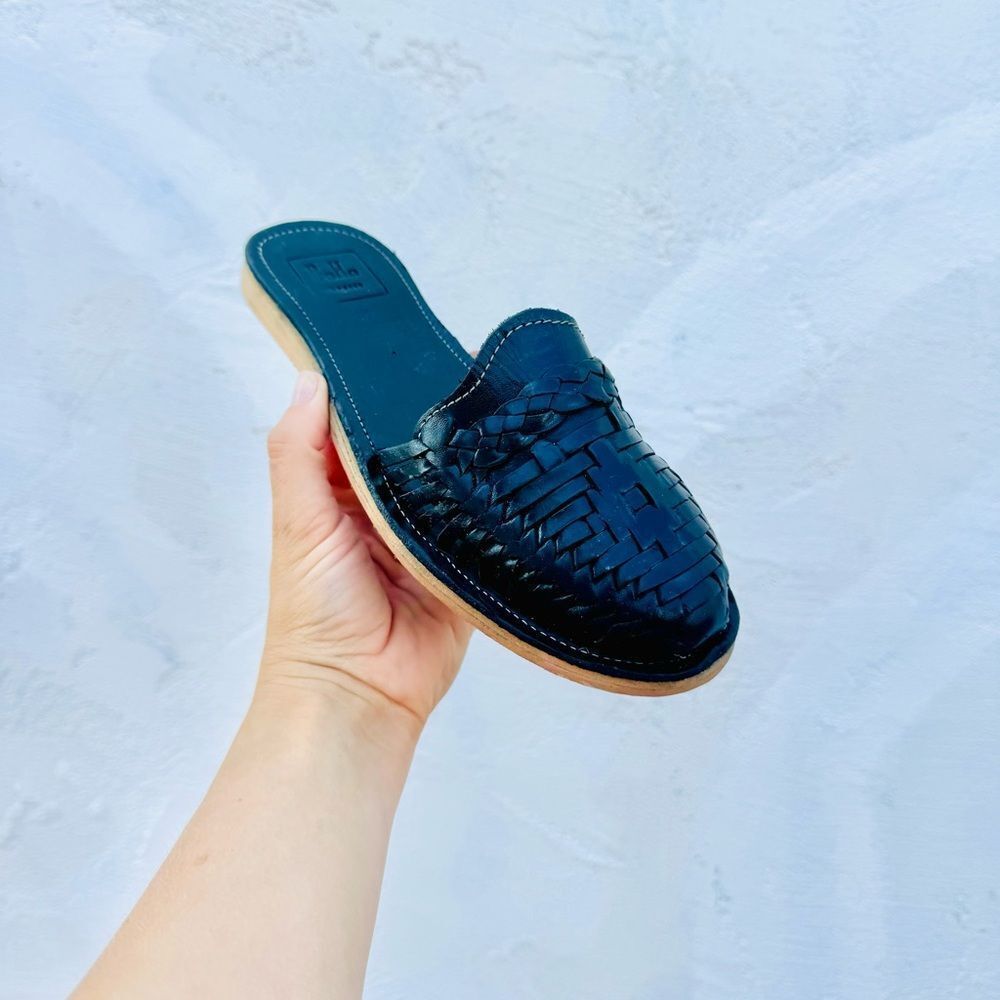 Handmade Black Huarache Slides - Picture 2 of 6